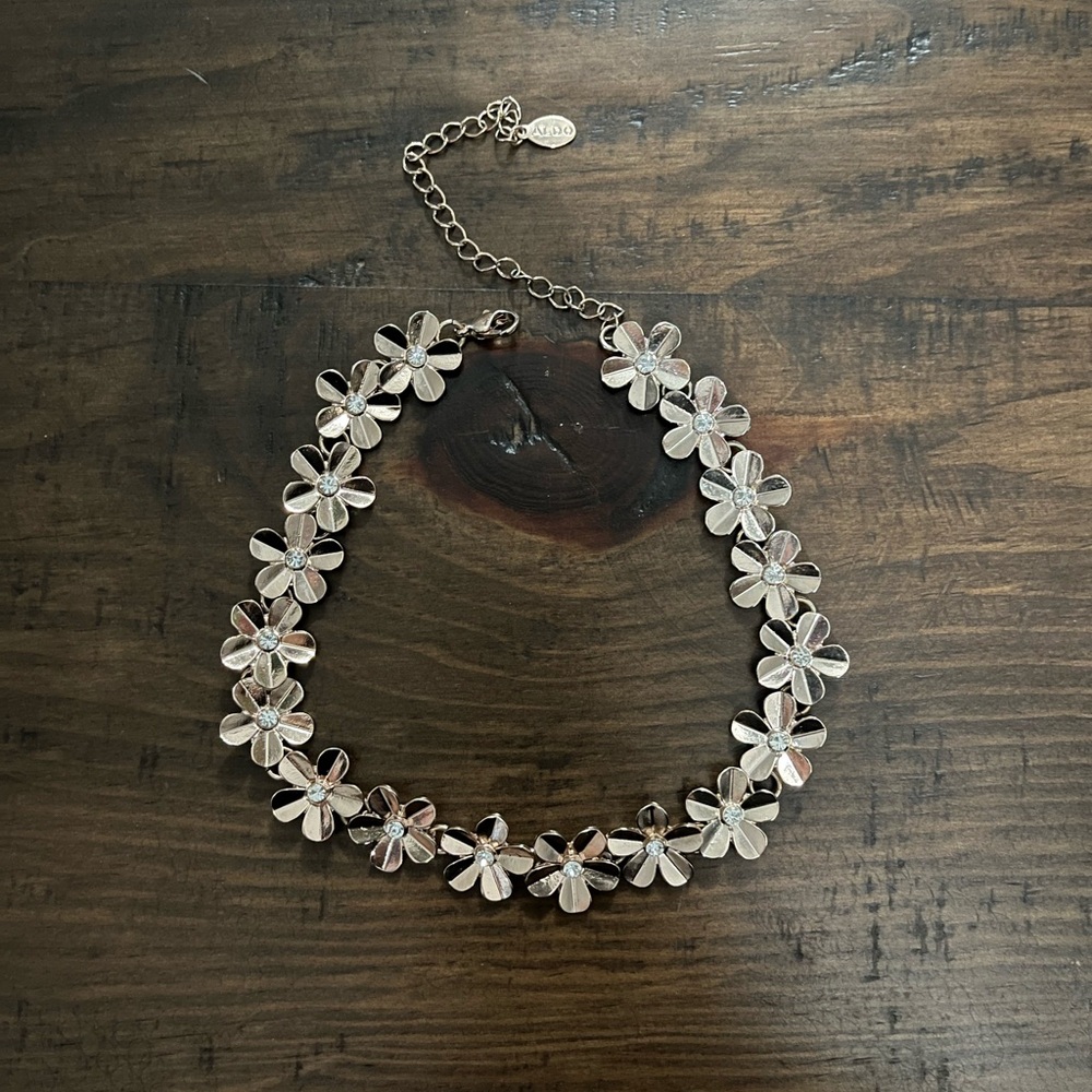 Aldo Gold Flower Choker